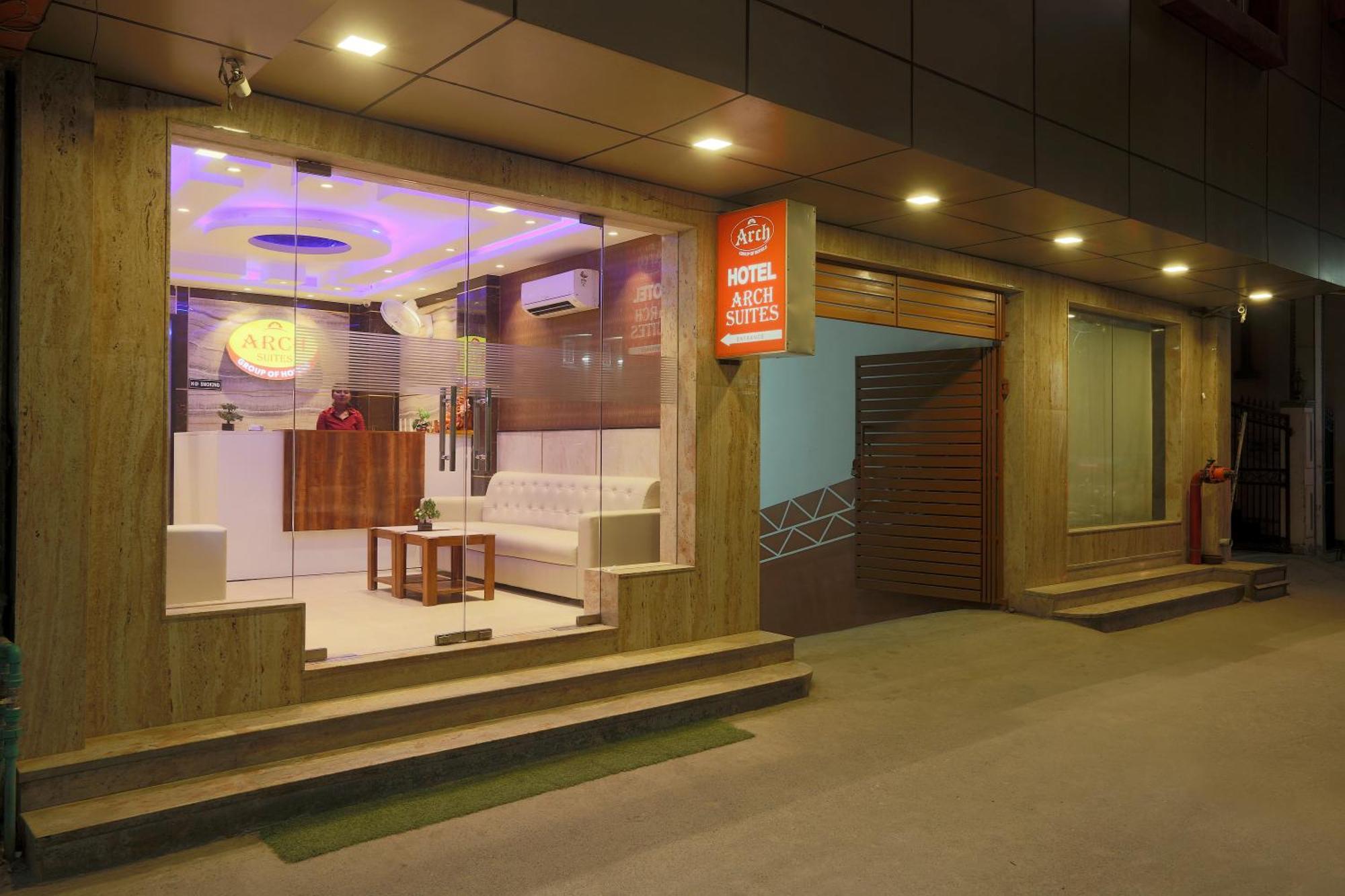 Hotel Arch Suites - Near Aerocity نيودلهي المظهر الخارجي الصورة