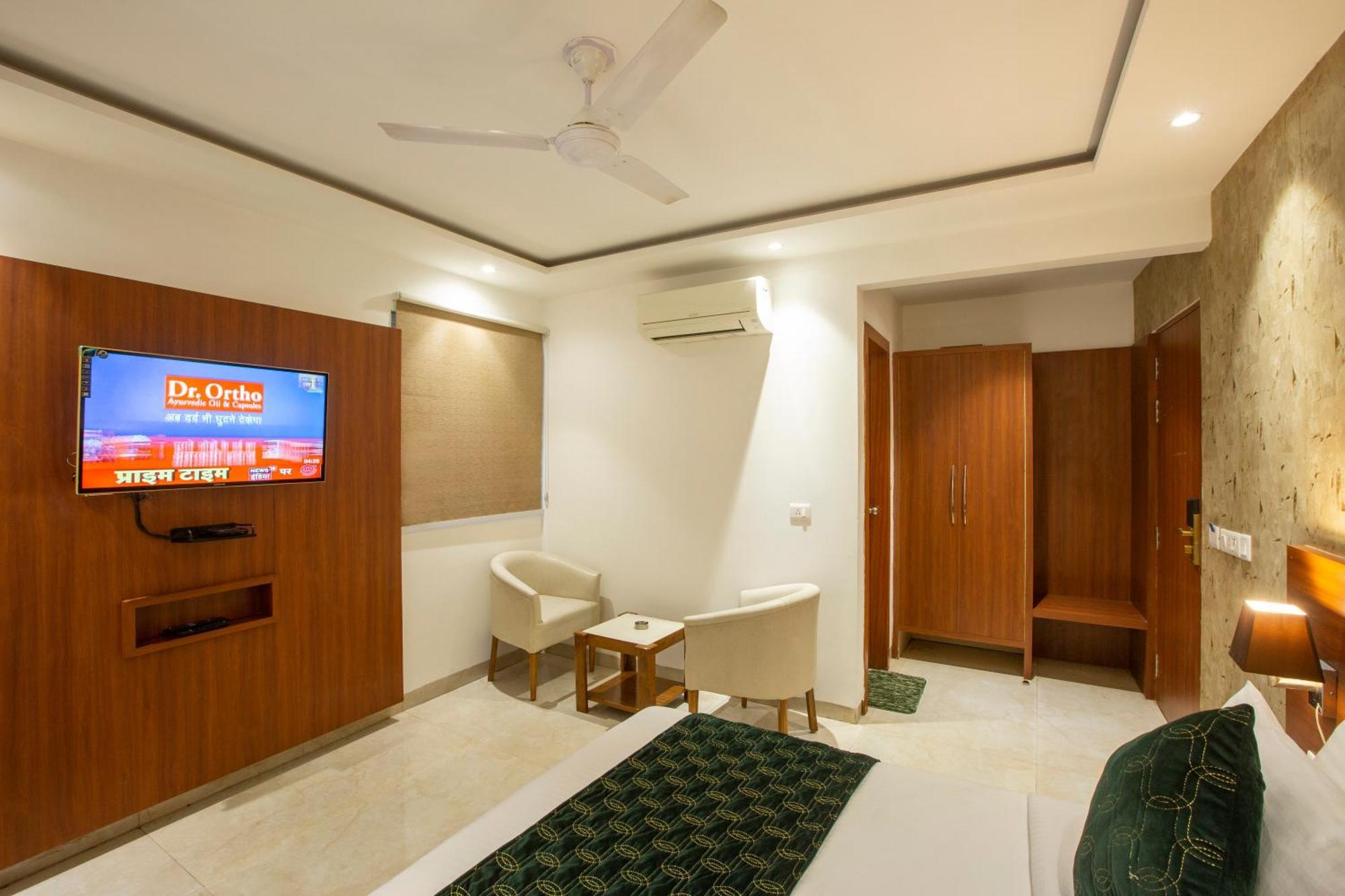 Hotel Arch Suites - Near Aerocity نيودلهي المظهر الخارجي الصورة
